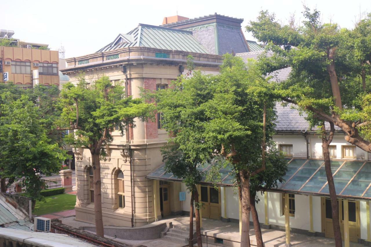 Seek Place Тайнань Экстерьер фото
